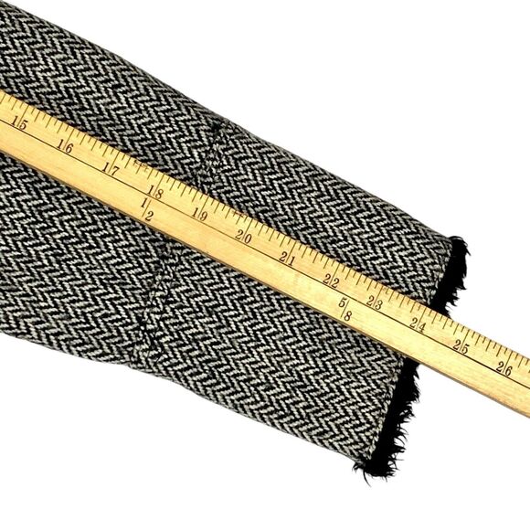 Dollhouse Tweed Wool Coat XL Faux Fur Collar & Cuffs Modern Chic Elegant Jacket - Picture 16 of 16